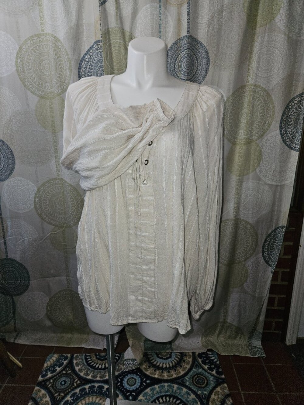 Torrid Light Tan Peasant Style Raglan Lace-Up Blouse (2X) - Picture 3 of 7